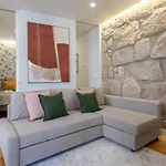 Host Wise - Enchanting Design Flat - Premium Location Daire *