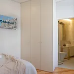 Host Wise - Enchanting Design Flat - Premium Location Daire