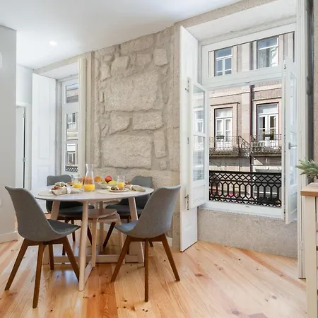דירה Host Wise - Enchanting Design Flat - Premium Location פורטו