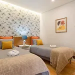 Host Wise - Enchanting Design Flat - Premium Location Apartmán