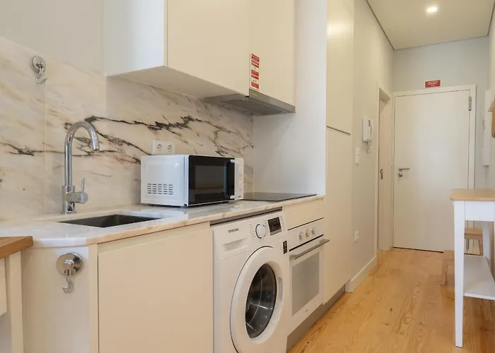 Host Wise - Enchanting Design Flat - Premium Location Lägenhet Oporto